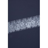 05756 Кружево шантильи цв.02 белый